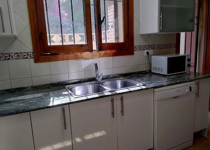 Casa Ceres, Charm And Comfort By The Sea